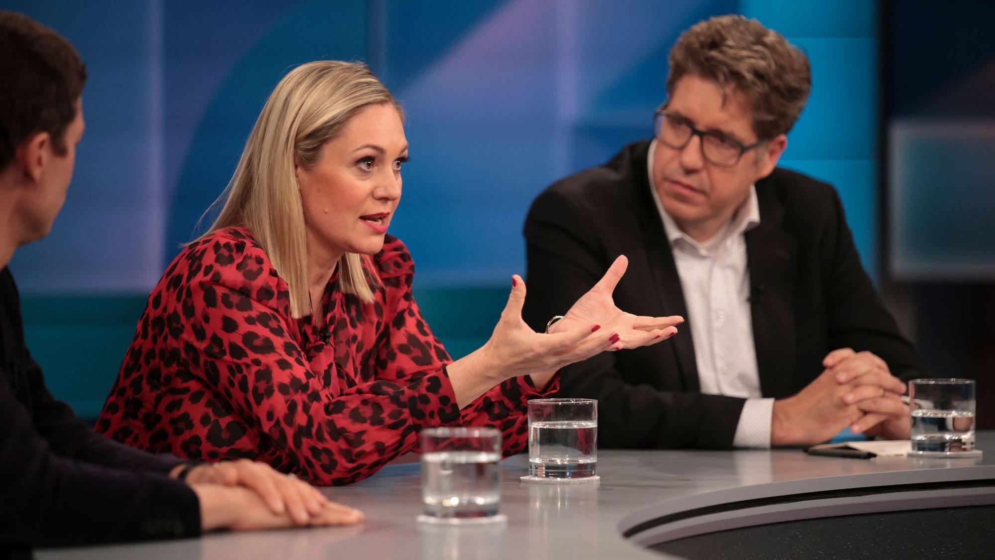 Ruth Moschner spricht sich bei „Hart aber fair“ am 7. Oktober für ein AfD-Verbot aus.
