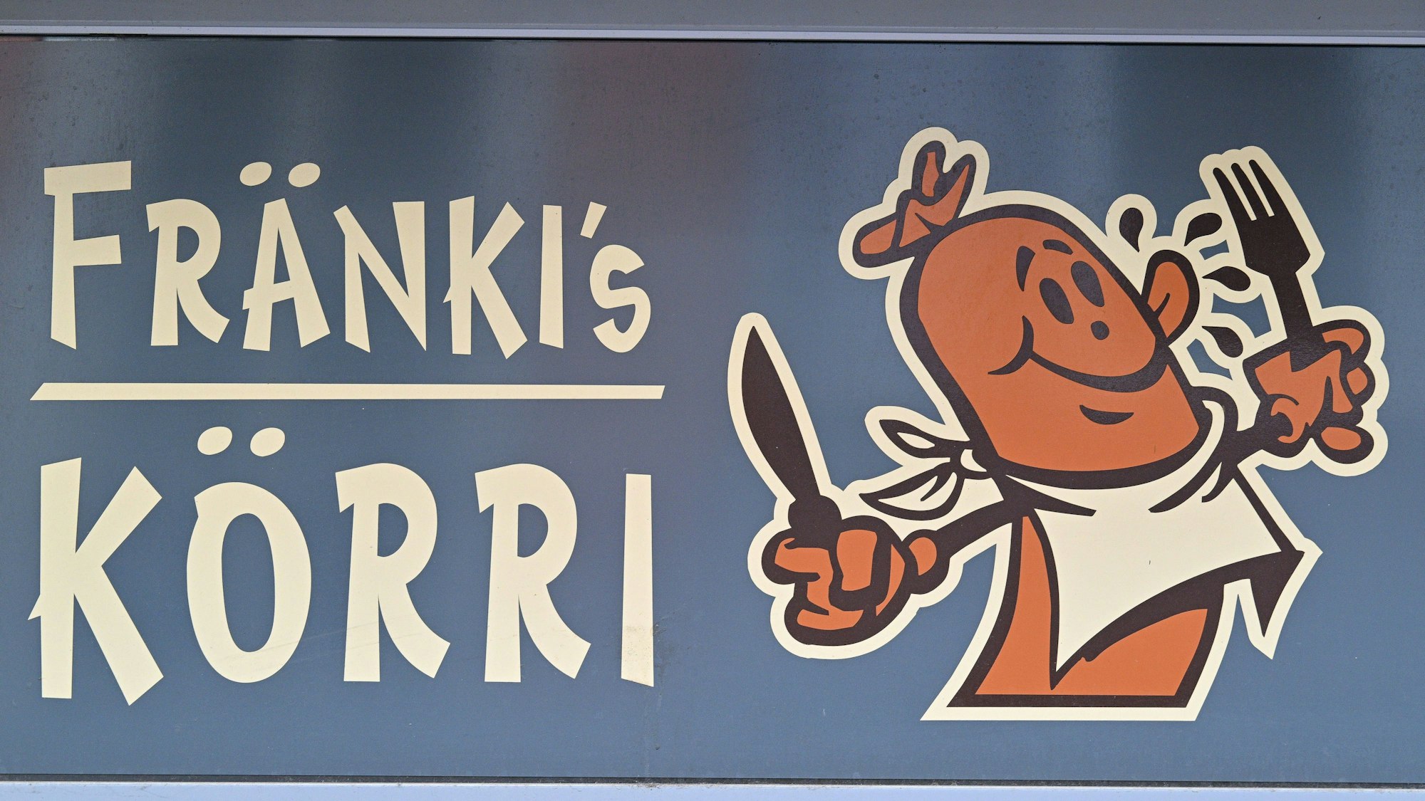 Deppen- Apostroph jetzt erlaubt Neue Rechtschreib- Regel in Deutschland. Der Deppen- Apostroph ist jetzt in Firmennamen erlaubt. Bei privaten Eigennamen bleibt der Apostroph weiterhin nicht zulässig. *** Deppen apostrophe now permitted New spelling rule in Germany The Deppen apostrophe is now permitted in company names The apostrophe is still not permitted in private proper names