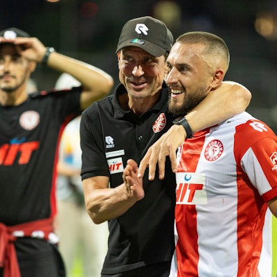 Regionalliga West Fortuna Köln - 1. FC Düren, 09.08.2024 Matthias Mink Fortuna Köln, Cheftrainer mit Stipe Batarilo Fortuna Köln, 8. Regionalliga West, Fortuna Köln - 1. FC Düren, 3. Spieltag, am 09.08.2024, Südstadion, Köln *** Regionalliga West Fortuna Köln 1 FC Düren, 09 08 2024 Matthias Mink Fortuna Köln, head coach with Stipe Batarilo Fortuna Köln, 8 Regionalliga West, Fortuna Köln 1 FC Düren, Matchday 3, on 09 08 2024, Südstadion, Cologne Copyright: xBEAUTIFULxSPORTS/Meuselx