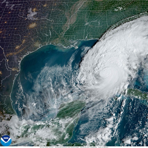 Ein Satellitenbild zeigt Hurrikan „Milton“ über der Westküste des US-Bundestaats Florida.