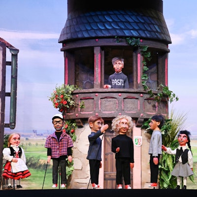 Das Bild zeigt ein Theaterstück für Kinder in Kooperation mit der Musikband Kasalla.