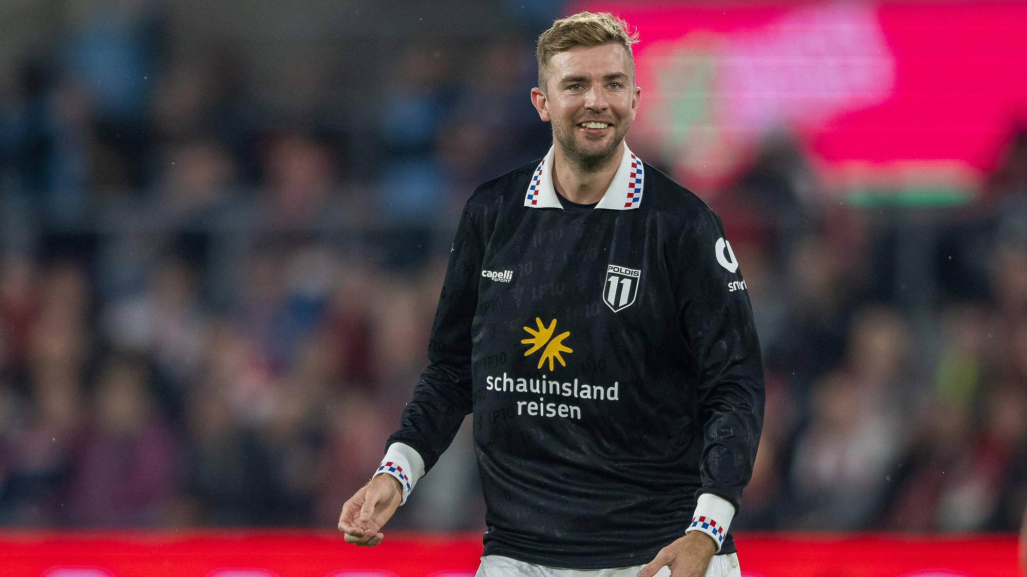 Christoph Kramer Team Poldi ist in Köln gut gelaunt auf dem Rasen. Abseits des Spielfeldes teilte der Ex-Gladbacher seine Erinnerungen bezüglich des Kölner Weltmeisters.