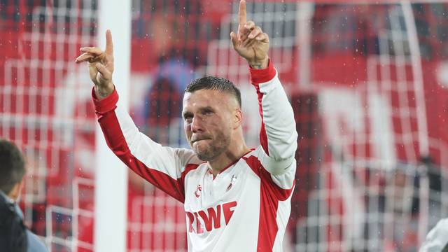 Verabschiedet sich tränenreich vom 1. FC Köln: Lukas Podolski