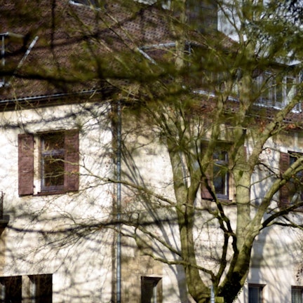 Für ein Einfamilienhaus zahlen Kölner der Stadt im Mittel künftig 751 Euro Grundsteuer – anstelle von bisher 368 Euro (Archivbild).