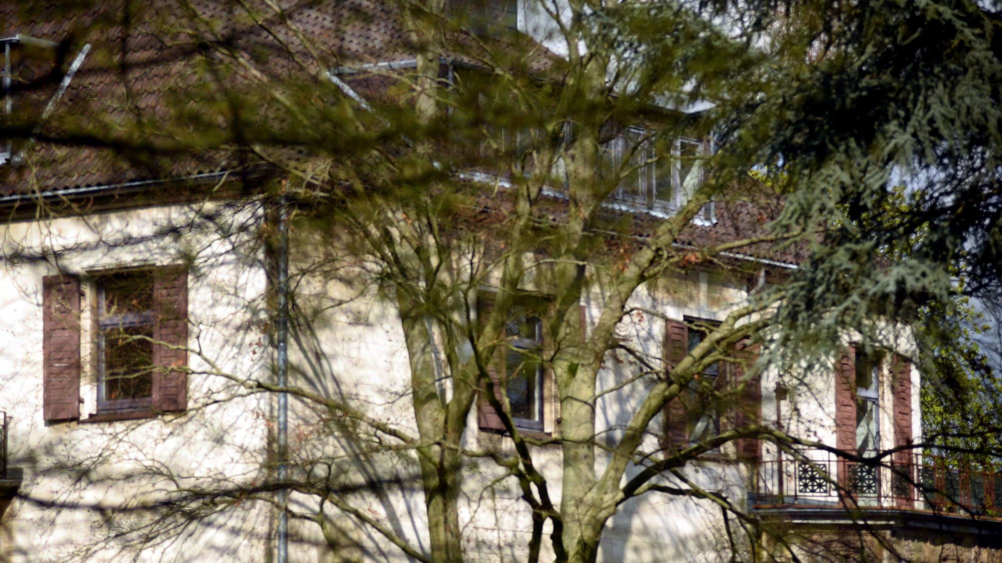 Für ein Einfamilienhaus zahlen Kölner der Stadt im Mittel künftig 751 Euro Grundsteuer – anstelle von bisher 368 Euro (Archivbild).