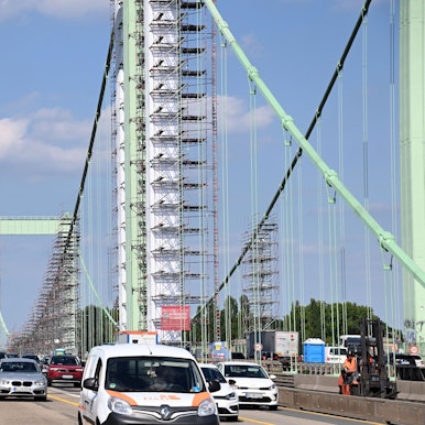 Die Rodenkirchener Brücke.