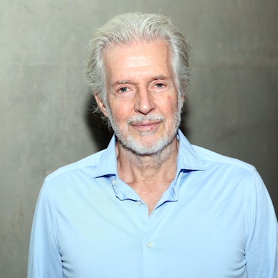 Frank Schätzing hat mit „Helden“ jetzt die Fortsetzung von „Tod und Teufel“ vorgelegt.