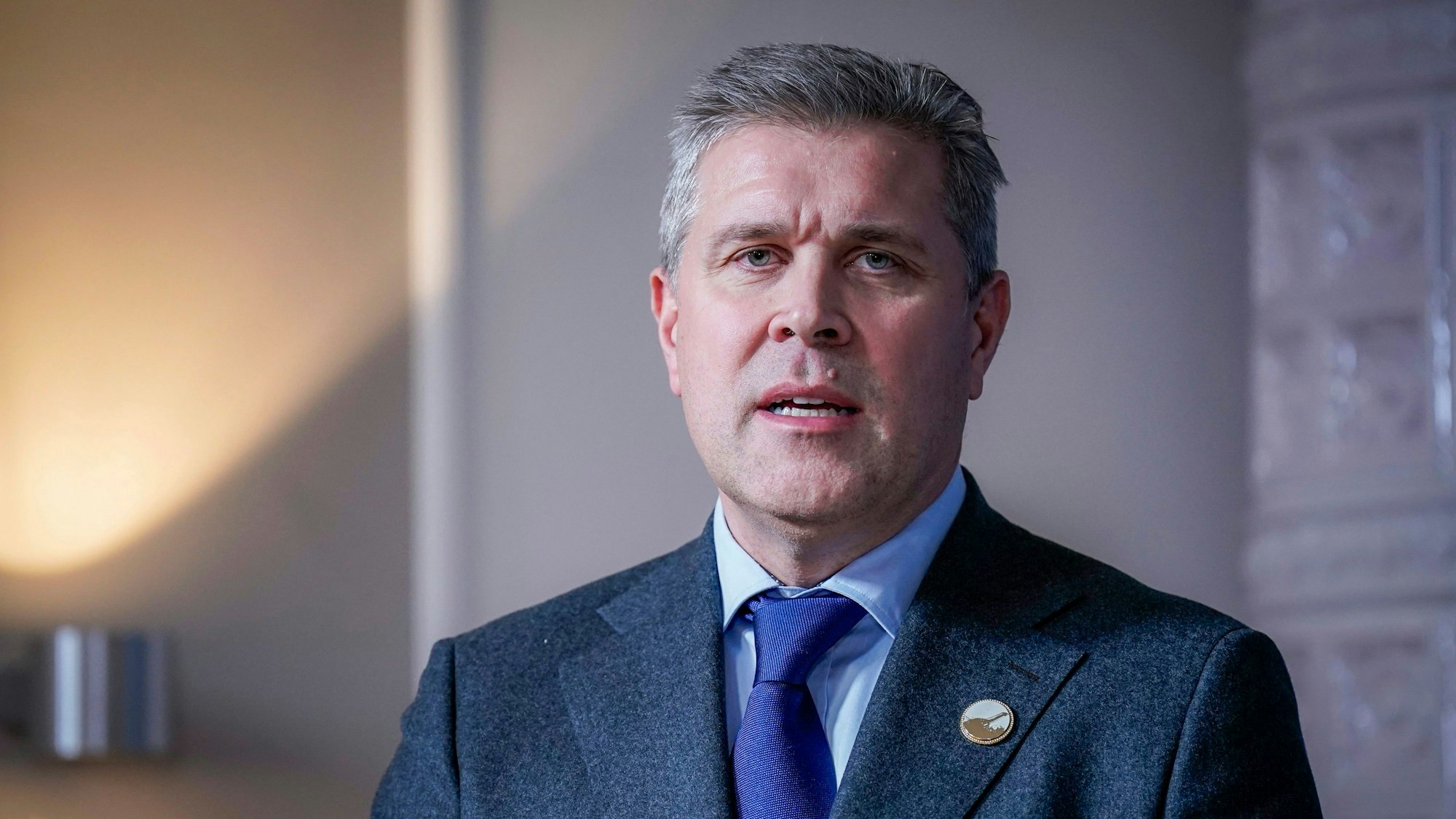 Bjarni Benediktsson, zu dem Zeitpunkt isländische Außenminister von Island, nimmt an einer Pressekonferenz teil. (Archivbild)