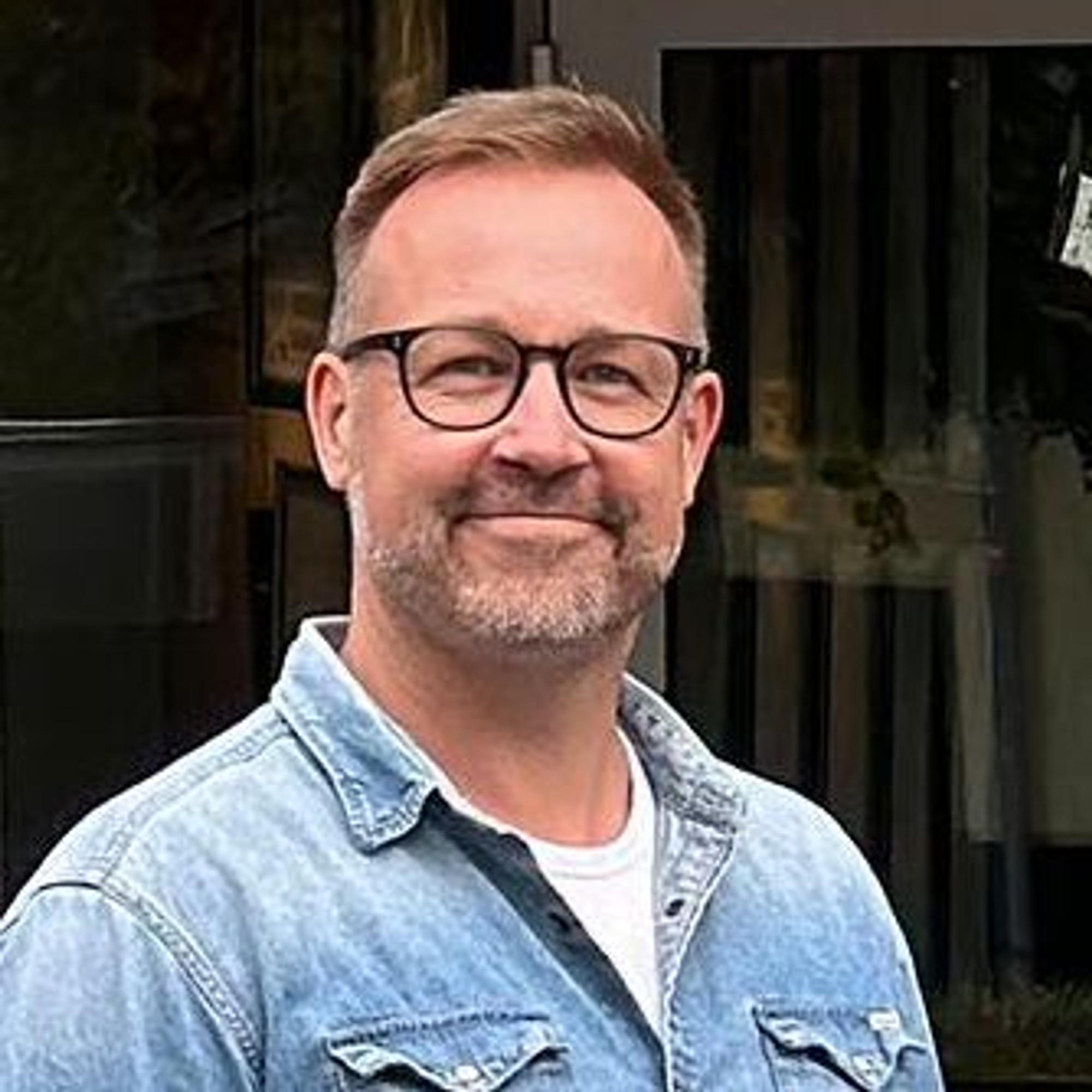 Auf dem Bild ist der neue Programmverantwortliche zu sehen.