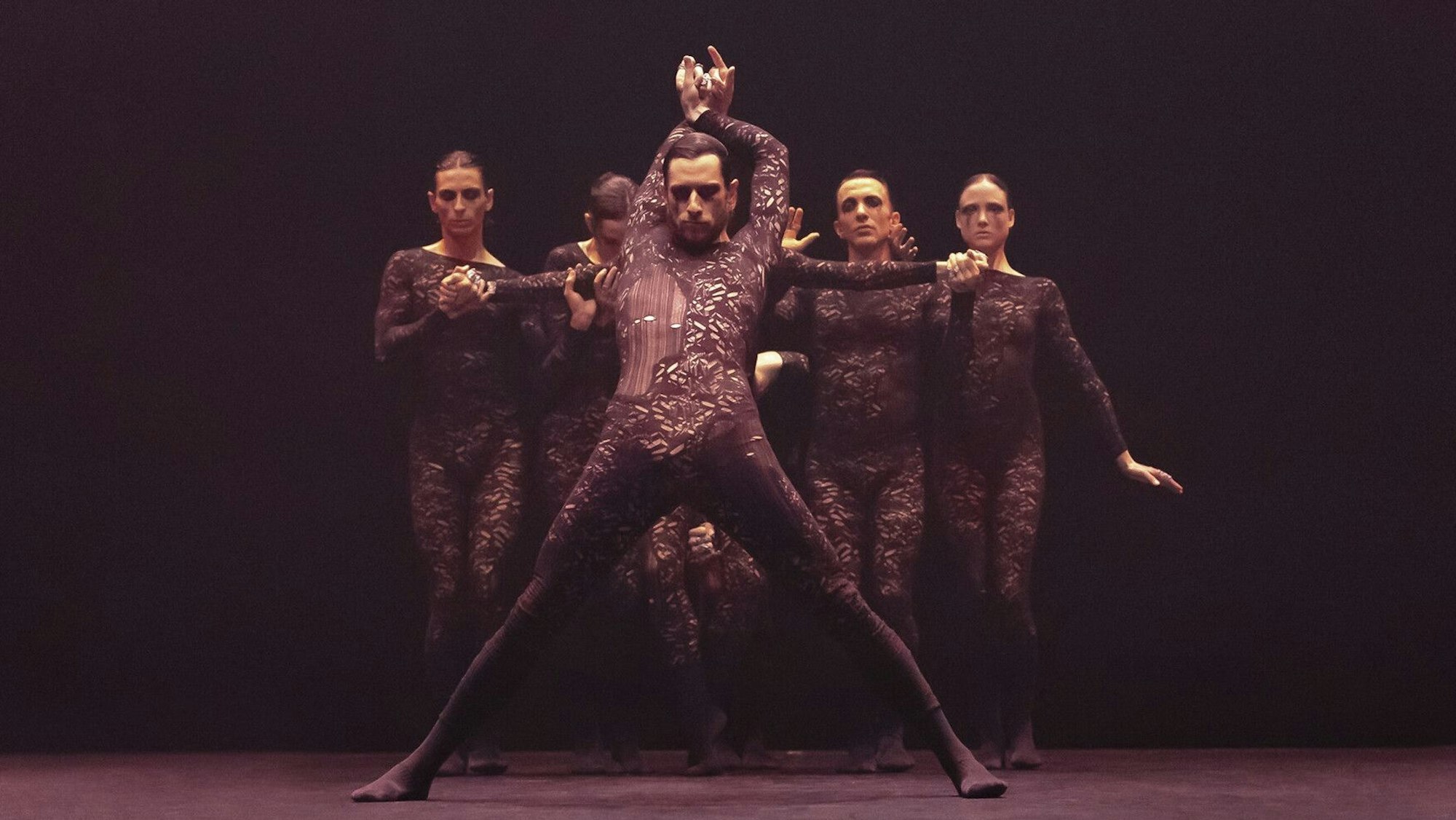 Tanz Köln „Into the Hairy“ von Sharon Eyal und L-E-V im Depot 1