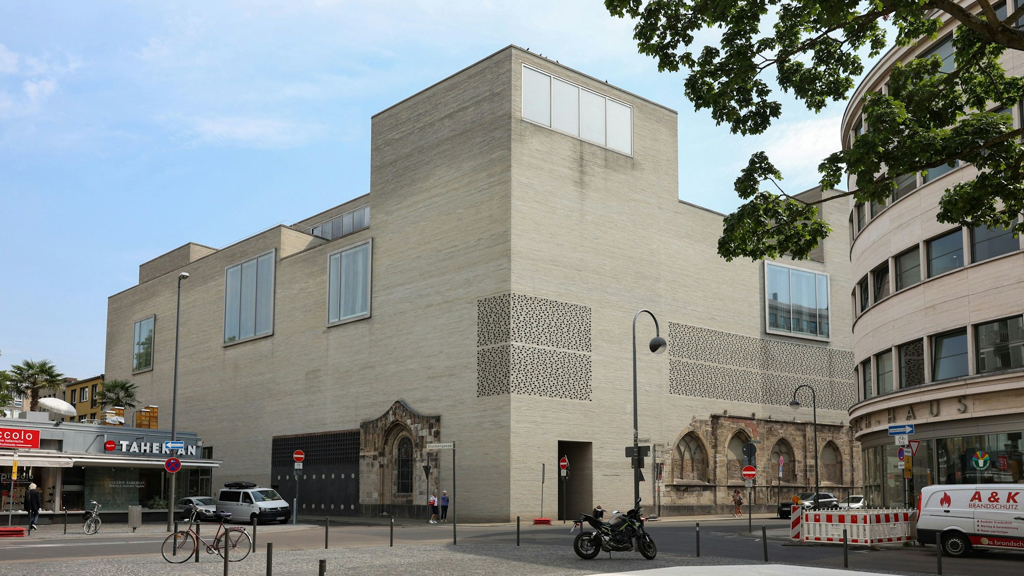 Kolumba Museum von außen