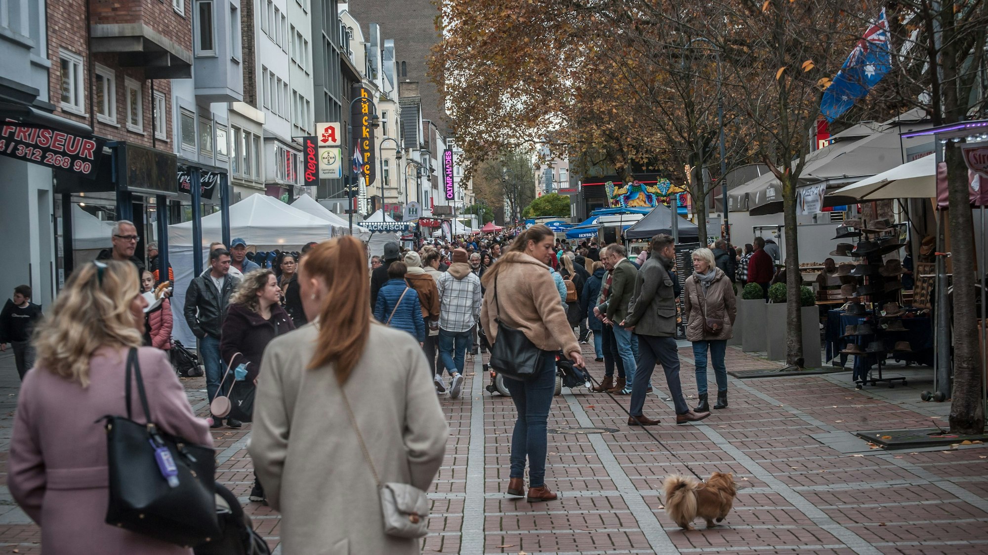 Verkaufsoffener Sonntag am 31. Oktober 2021 in Wiesdorf.