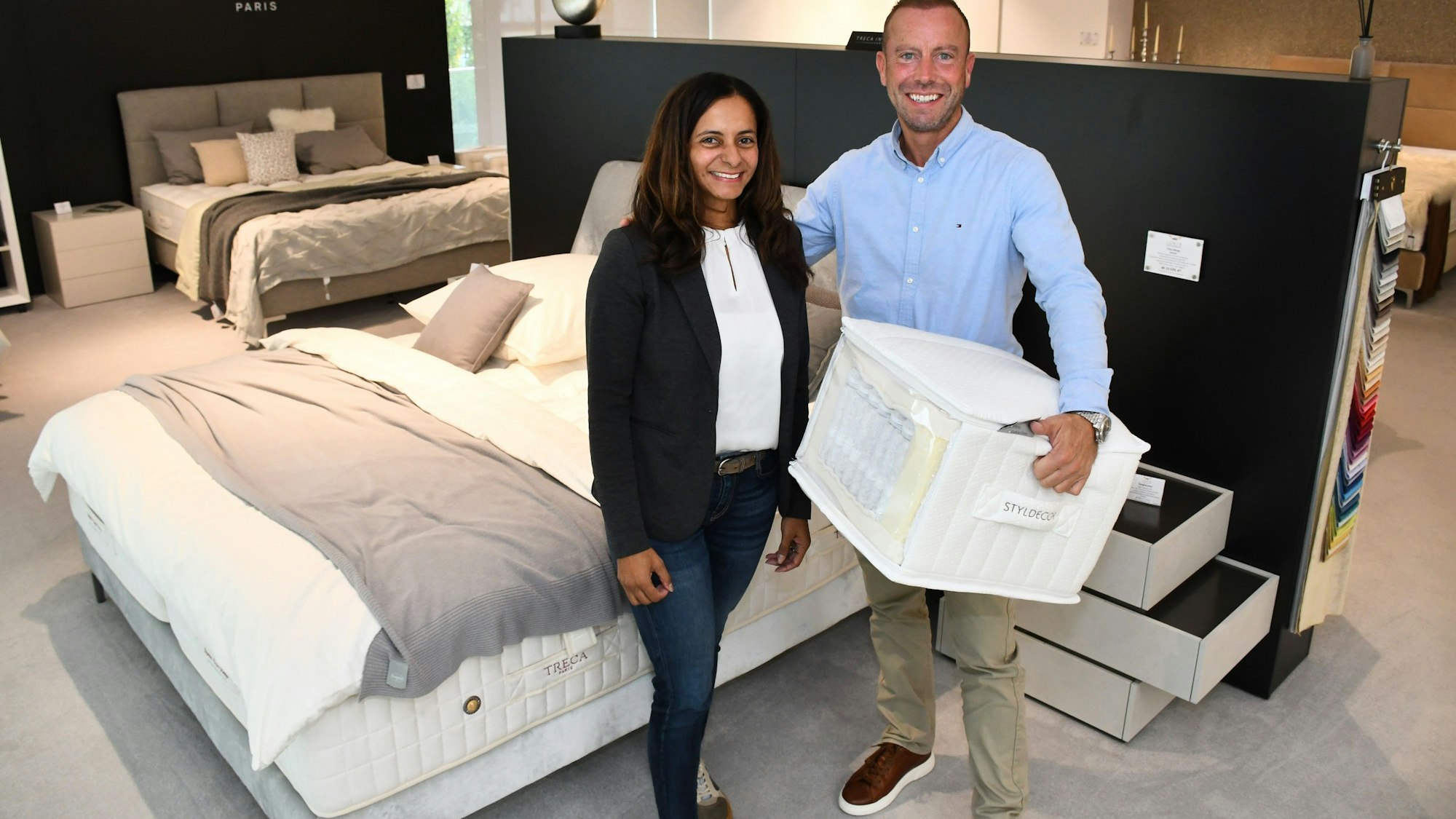 Michael Jäschke und Jacqueline von Hobe schließen ihr Bettenfachhandelsgeschäft Lux 118.