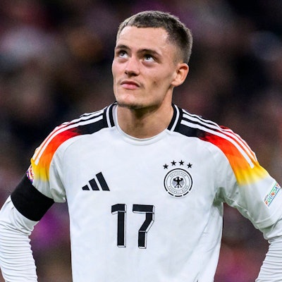 14.10.2024, Bayern, München: Fußball: Nations League A, Deutschland - Niederlande, Gruppenphase, Gruppe 3, 4. Spieltag, Allianz Arena. Deutschlands Florian Wirtz reagiert im Spiel. (zu dpa: «Wirtz zieht sich Kapselverletzung am Sprunggelenk zu») Foto: Tom Weller/dpa +++ dpa-Bildfunk +++