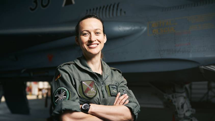 Nicola Winter lebt in Bayern und in Köln.