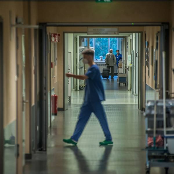 Krankenhaus Pfleger Klinikum Foto: Ralf Krieger