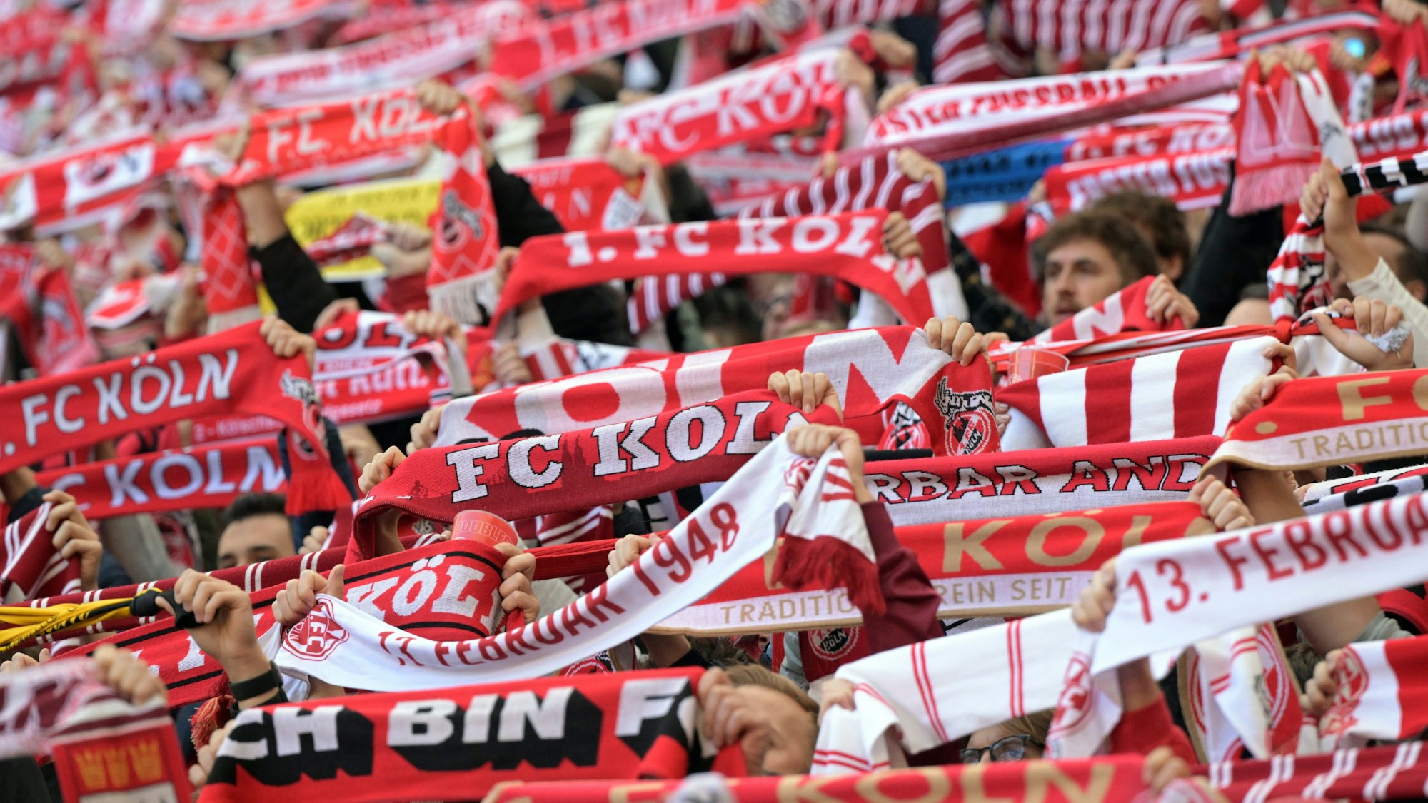 Freitag spielt der FC gegen Paderborn. (Symbolbild)