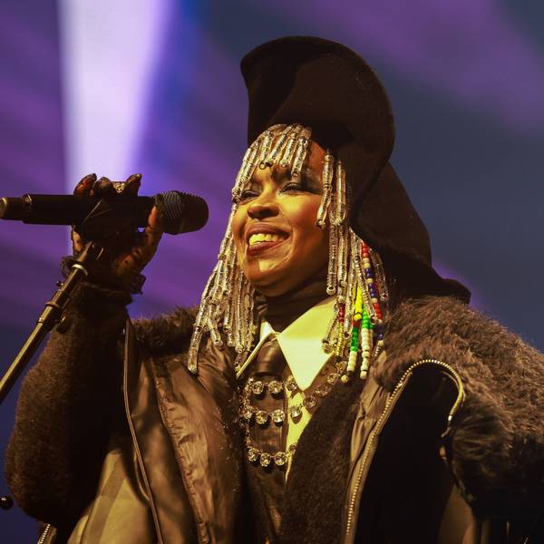 Lauryn Hills Outfit brachte die Soul-Queen zum Schwitzen: In Köln trat sie am Mittwoch (16. Oktober) mit Wyclef Jean und ihren Söhnen auf.