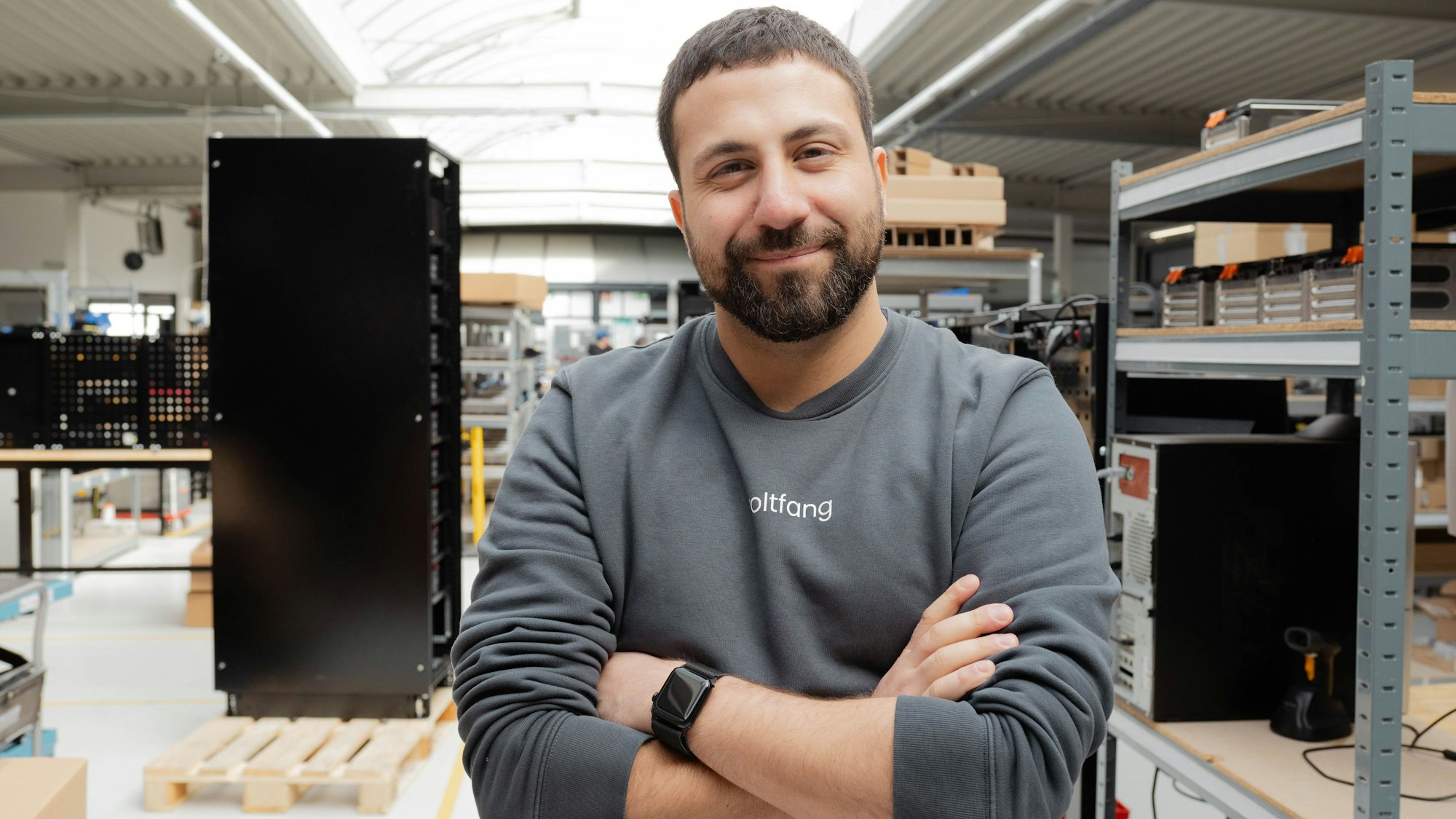 Portrait-Bild von Voltfang-Gründer David Oudsandji