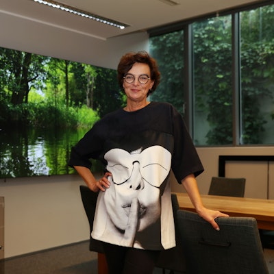 Ulrike Bodinka an ihrem Arbeitsplatz