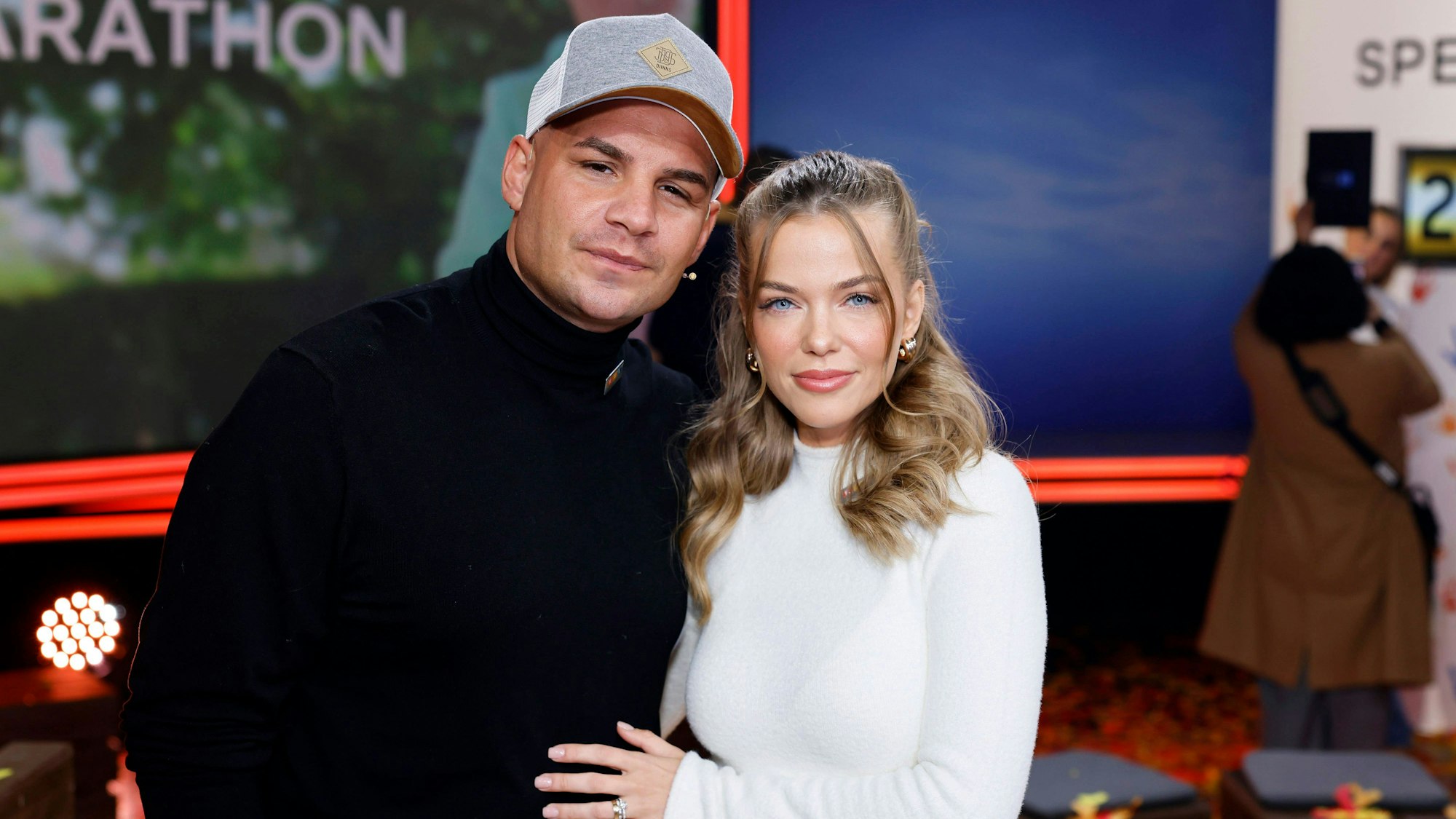 Laura Maria Rypa und Pietro Lombardi bei einem Event.