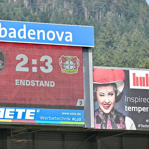 Endstand des Spiels. GER, SC Freiburg - Bayer 04 Leverkusen, Frauen-Fussball, Google Pixel Frauen-Bundesliga, 1. Spieltag, Saison 2024/2025, 31.08.2024 DFB REGULATIONS PROHIBIT ANY USE OF PHOTOGRAPHS AS IMAGE SEQUENCES AND/OR QUASI-VIDEO GER, SC Freiburg - Bayer 04 Leverkusen, Frauen-Fussball, Google Pixel Frauen-Bundesliga, 1. Spieltag, Saison 2024/2025, 31.08.2024 Freiburg *** Final score of the match GER, SC Freiburg Bayer 04 Leverkusen, Women Football, Google Pixel Women Bundesliga, 1 Matchday, Season 2024 2025, 31 08 2024 DFB REGULATIONS PROHIBIT ANY USE OF PHOTOGRAPHS AS IMAGE SEQUENCES AND OR QUASI VIDEO GER, SC Freiburg Bayer 04 Leverkusen, Women Football, Google Pixel Women Bundesliga, 1 Matchday, Season 2024 2025, 31 08 2024 Freiburg Copyright: xEibner-Pressefoto/ThomasxHessx EP_THS