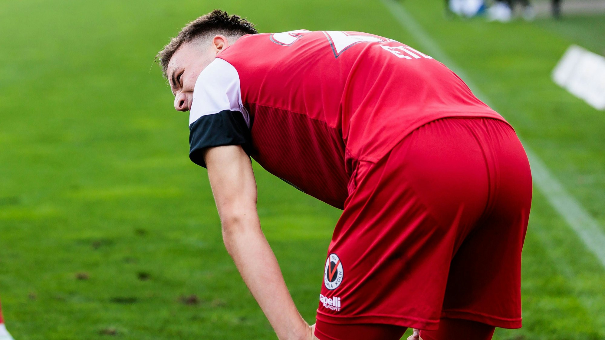 Dritte Liga: Viktoria Köln - Borussia Dortmund II 19.10.2024 Jubel zum 3:2 durch Lex Tyger Lobinger Viktoria Köln, 9 nach Vorlage von Said El Mala Viktoria Köln, 22 Dritte Liga: Viktoria Köln - Borussia Dortmund II, Köln, Sportpark Höhenberg am 19.10.2024 DFB REGULATIONS PROHIBIT ANY USE OF PHOTOGRAPHS AS IMAGE SEQUENCES AND/OR QUASI-VIDEO. *** Dritte Liga Viktoria Köln Borussia Dortmund II 19 10 2024 Cheers for 3 2 by Lex Tyger Lobinger Viktoria Köln, 9 after an assist from Said El Mala Viktoria Köln, 22 Dritte Liga Viktoria Köln Borussia Dortmund II, Köln, Sportpark Höhenberg on 19 10 2024 DFB REGULATIONS PROHIBIT ANY USE OF PHOTOGRAPHS AS IMAGE SEQUENCES AND OR QUASI VIDEO Copyright: xBEAUTIFULxSPORTS/Wunderlx