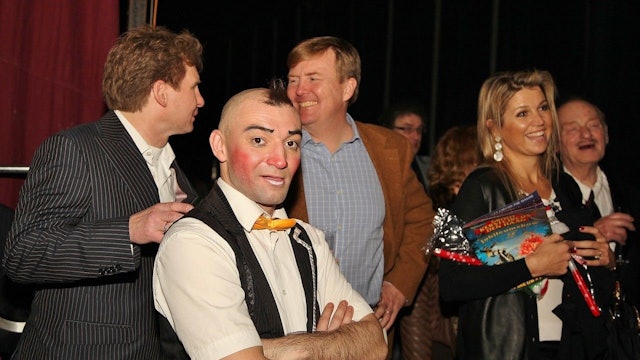 Ilja Smitt (links) mit seinem Zirkusfreund König Willem-Alexander (rechts)