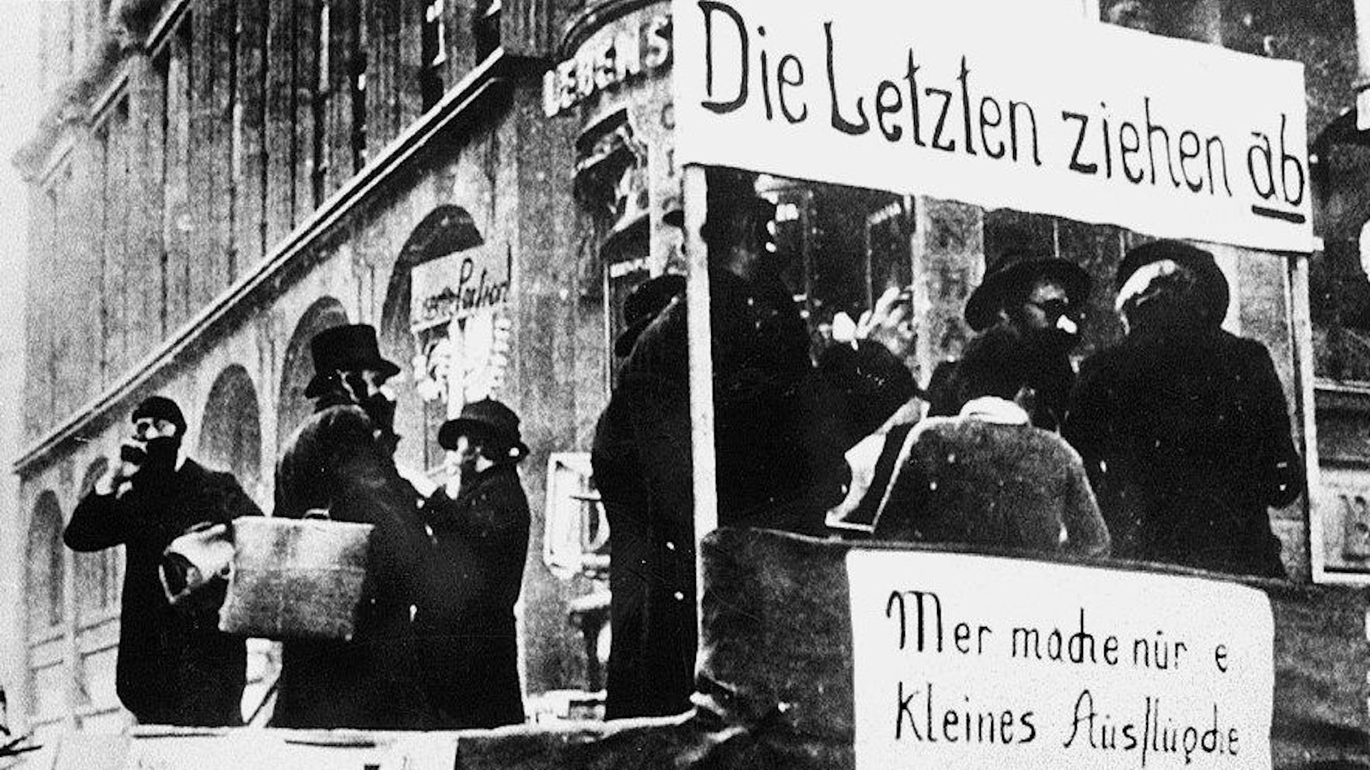" Die Letzten ziehen ab " - ein Mottowagen im Rosenmontagszug 1934 verspottet die in die Emigration gezwungenen deutschen Juden.