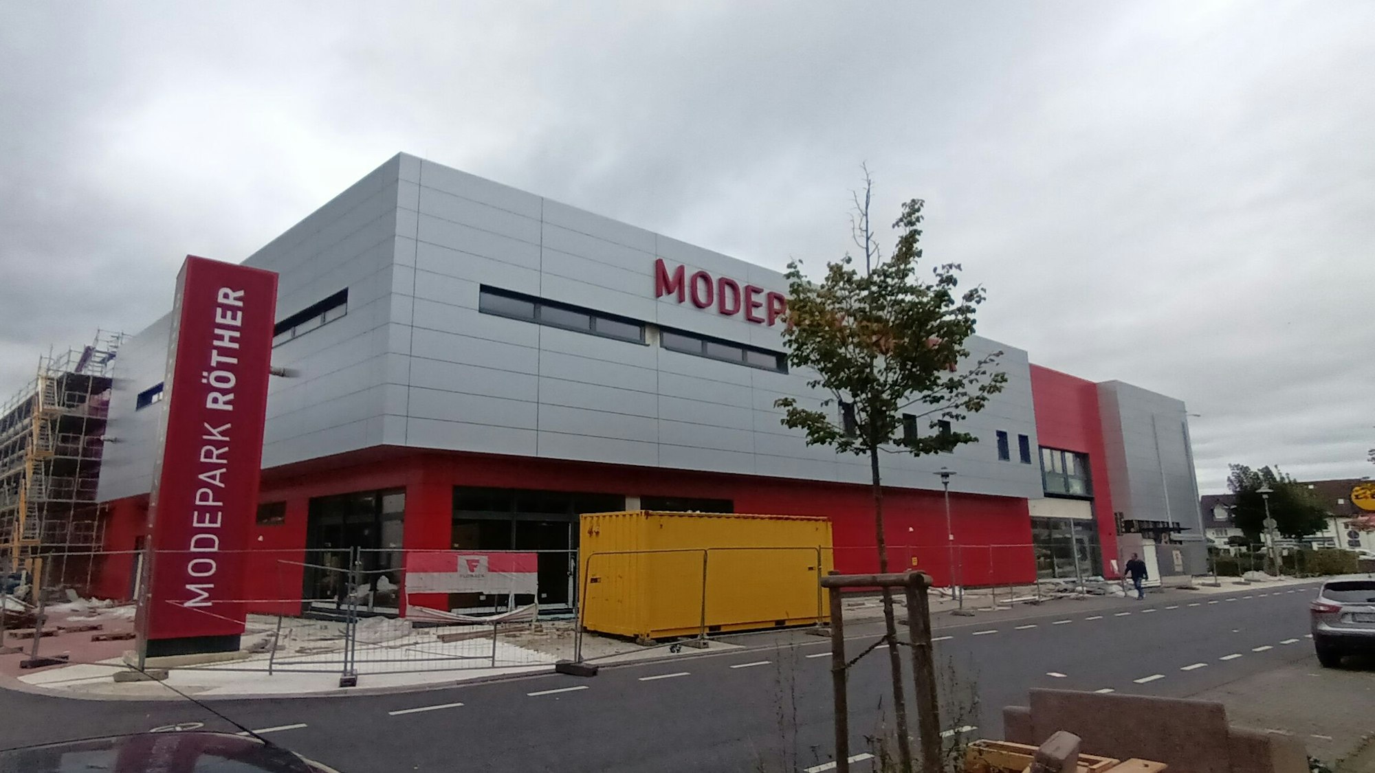 Neubau eines Geschäftshauses