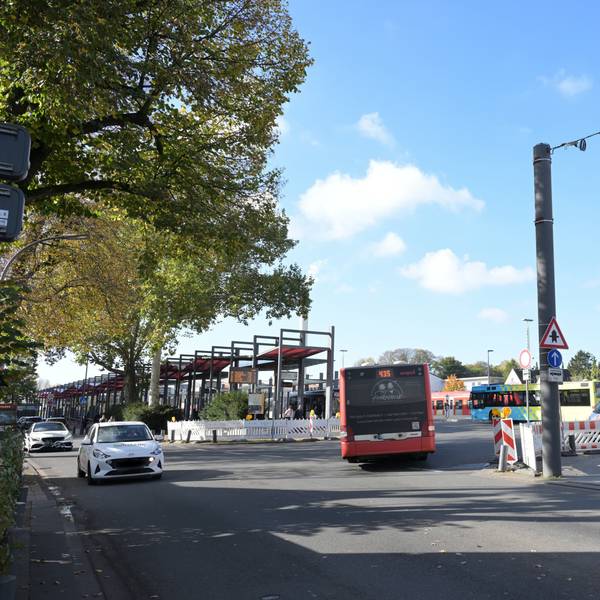 Busbahnhof Einmündung Stationsstraße