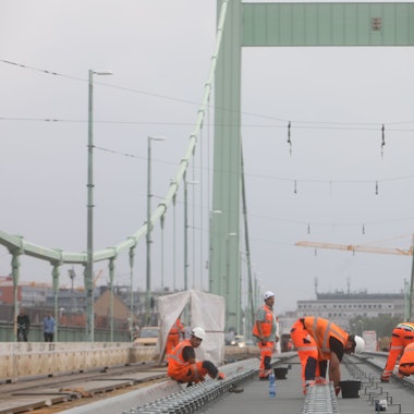06.09.2024, Köln: Großbaustelle: Sanierungsarbeiten auf der Mülheimer Brücke. Foto: Arton Krasniqi
