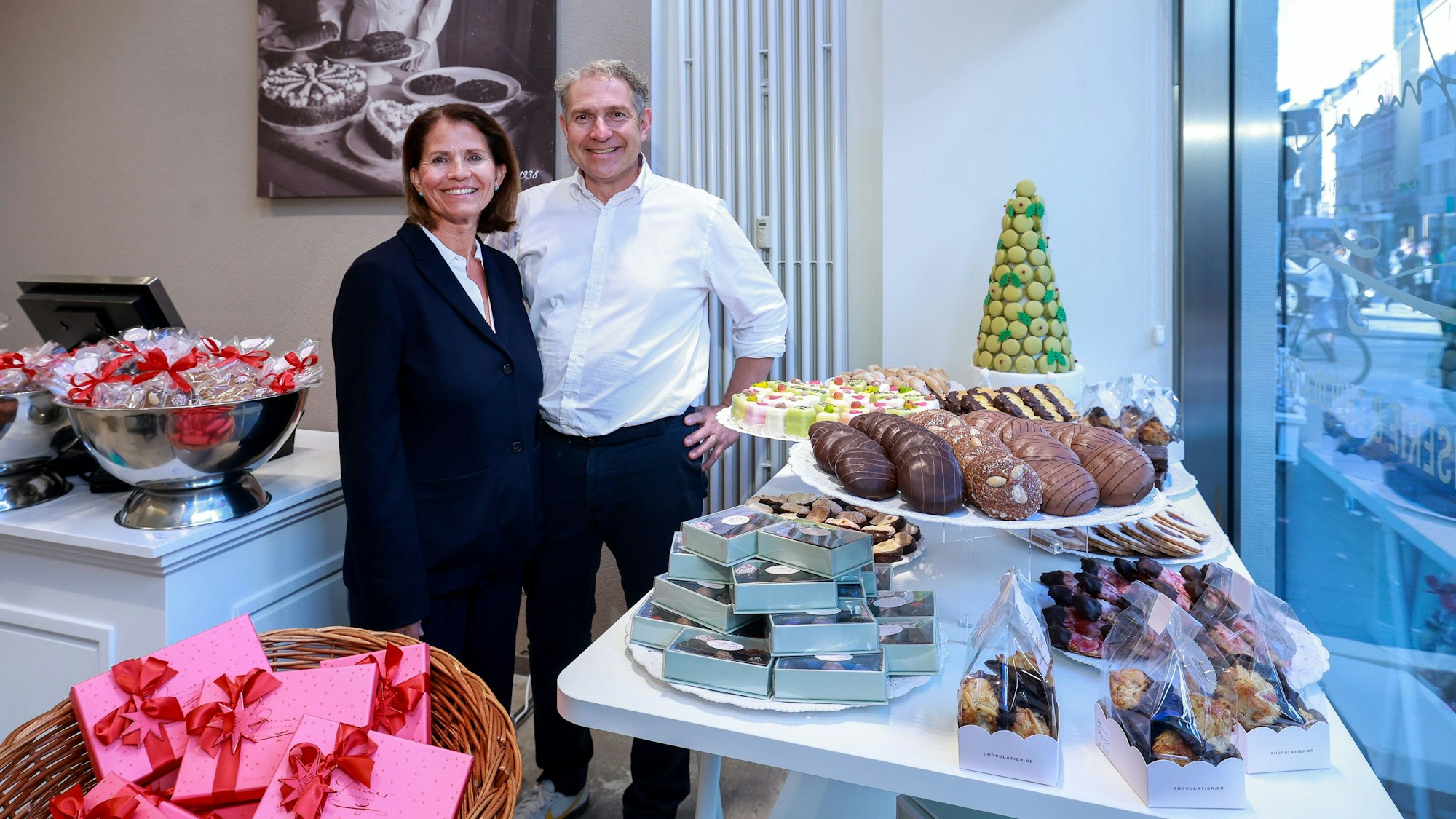Christine und Volker Gmeiner eröffneten ihre Pop-up-Confiserie.