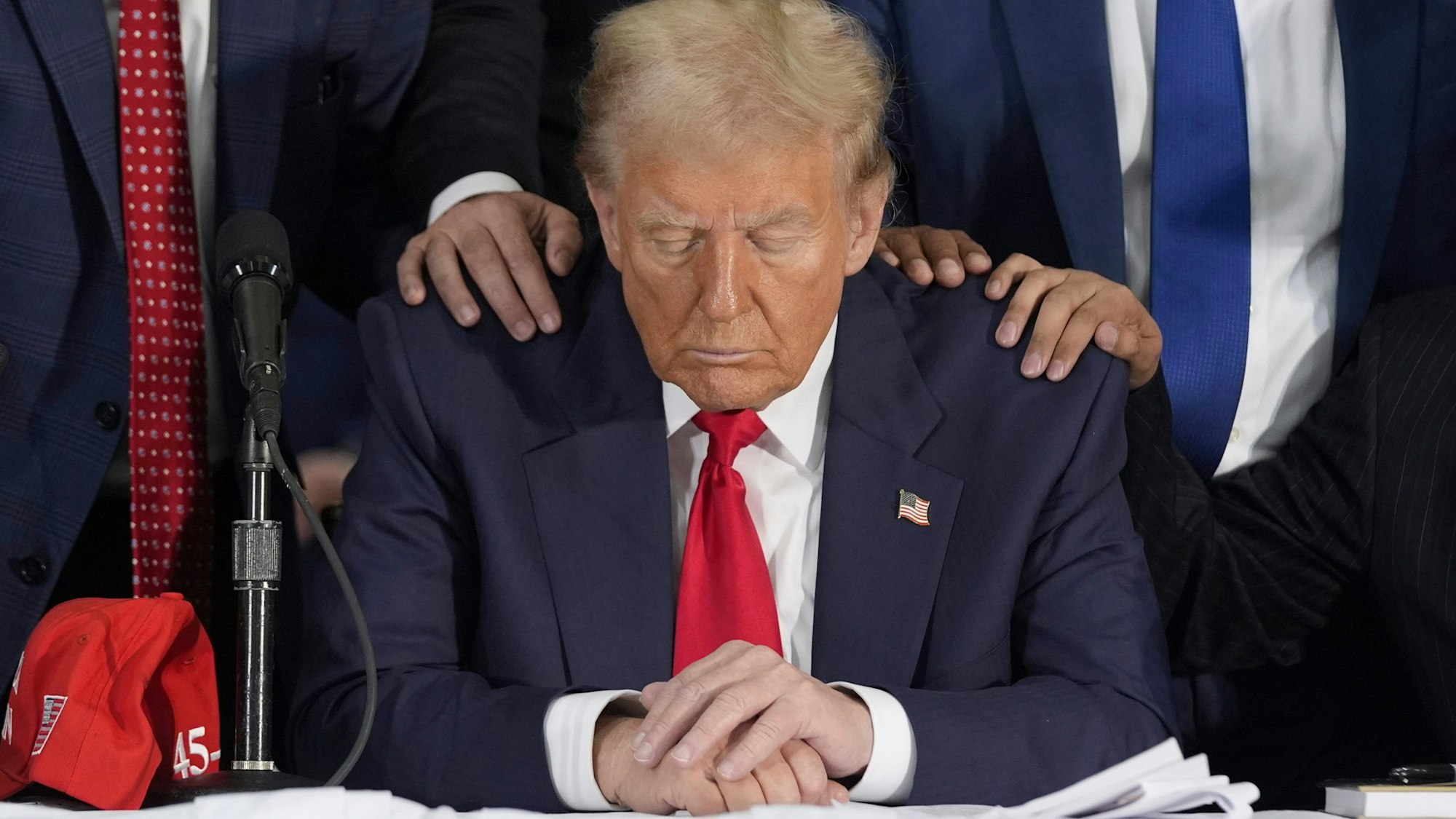 Betet für eine zweite Amtszeit: Donald Trump will erneut US-Präsident werden.