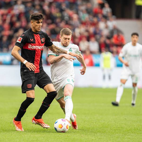 Mitchell Weiser (r.) und Piero Hincapie