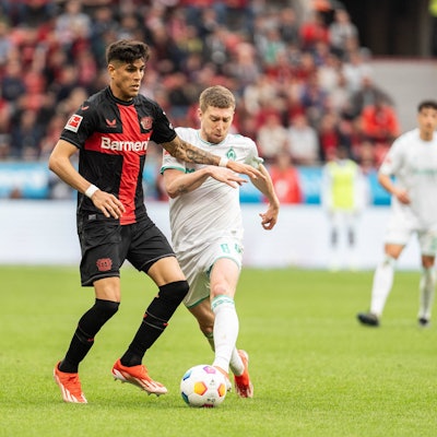 Mitchell Weiser (r.) und Piero Hincapie