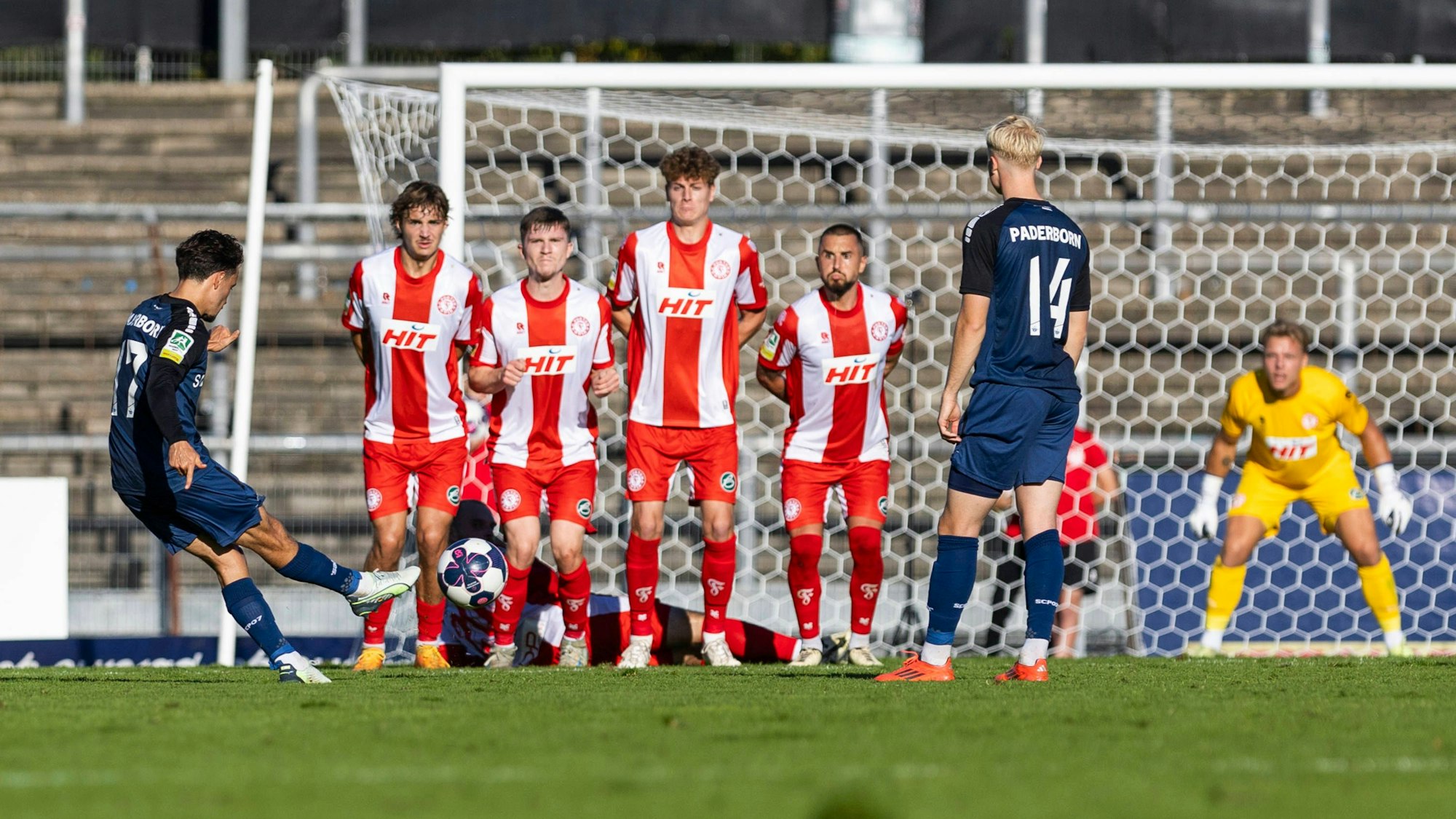RECORD DATE NOT STATED Regionalliga West Fortuna Köln - SC Paderborn U21, U 21 26.10.2024 Mika Joel Baur SC Paderborn U21, 17 erzielt das Tor zum 1:2. Regionalliga West, Fortuna Köln - SC Paderborn U21, 13. Spieltag, am 26.10.2024, Südstadion, Köln *** Regionalliga West Fortuna Köln SC Paderborn U21, 26 10 2024 Mika Joel Baur SC Paderborn U21, 17 scores the goal for 1 2 Regionalliga West, Fortuna Köln SC Paderborn U21, Matchday 13, on 26 10 2024, Südstadion, Cologne Copyright: xBEAUTIFULxSPORTS/Meuselx