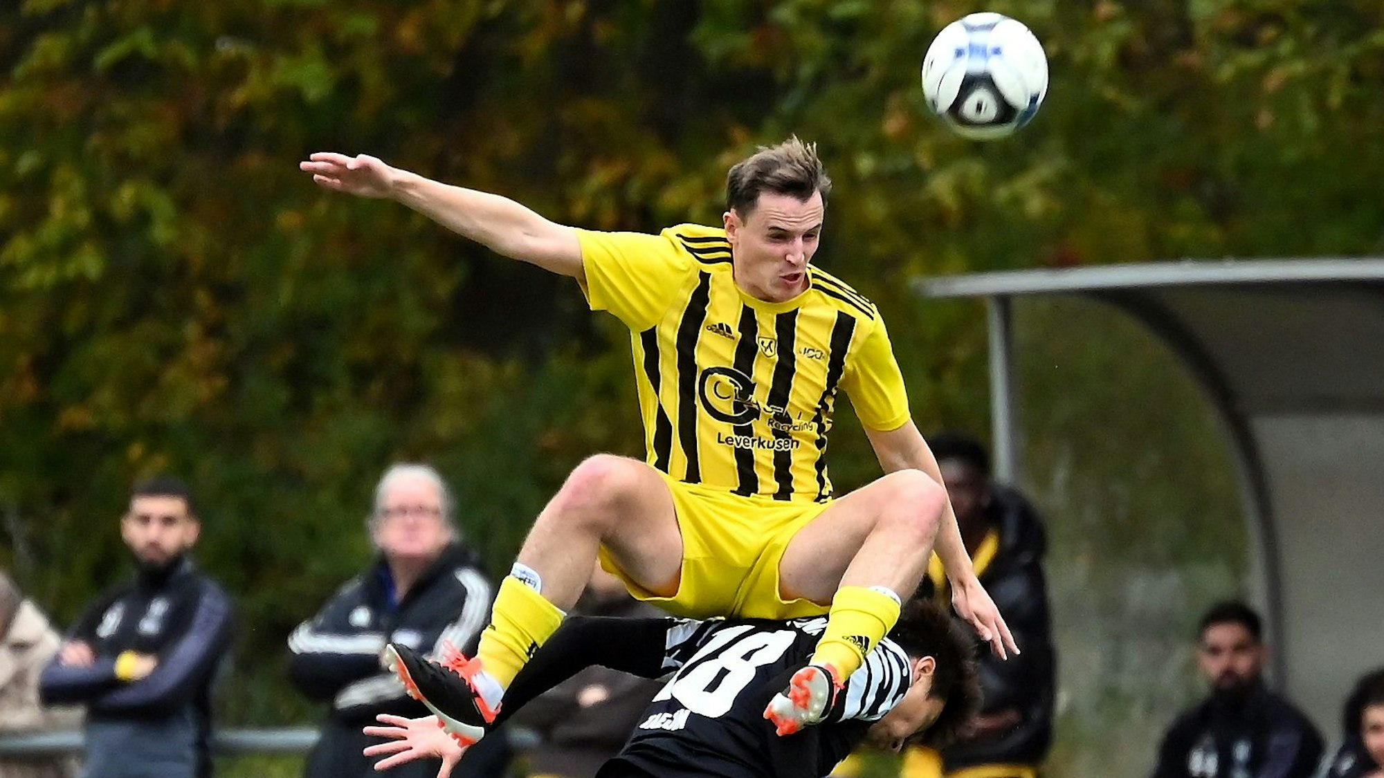 27.10.2024, Fussball-SV Schlebusch-Fortuna Bonn
Noah Gonschior (Schlebusch)
Foto: Uli Herhaus