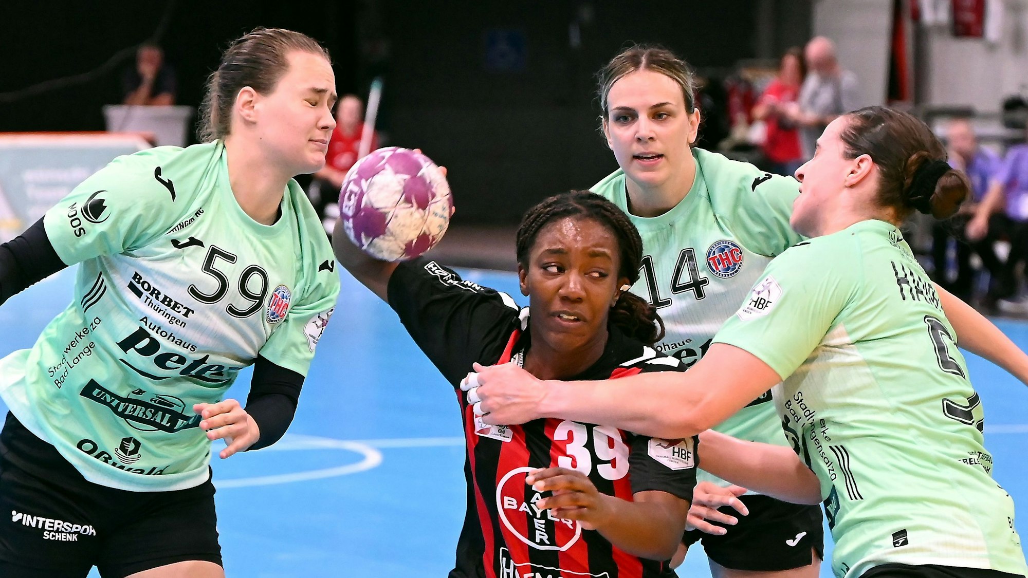 08.09.2024, Handball-Bayer Leverkusen - Thüringen
mitte: Jennifer Souza (Bayer)
Foto: Uli Herhaus