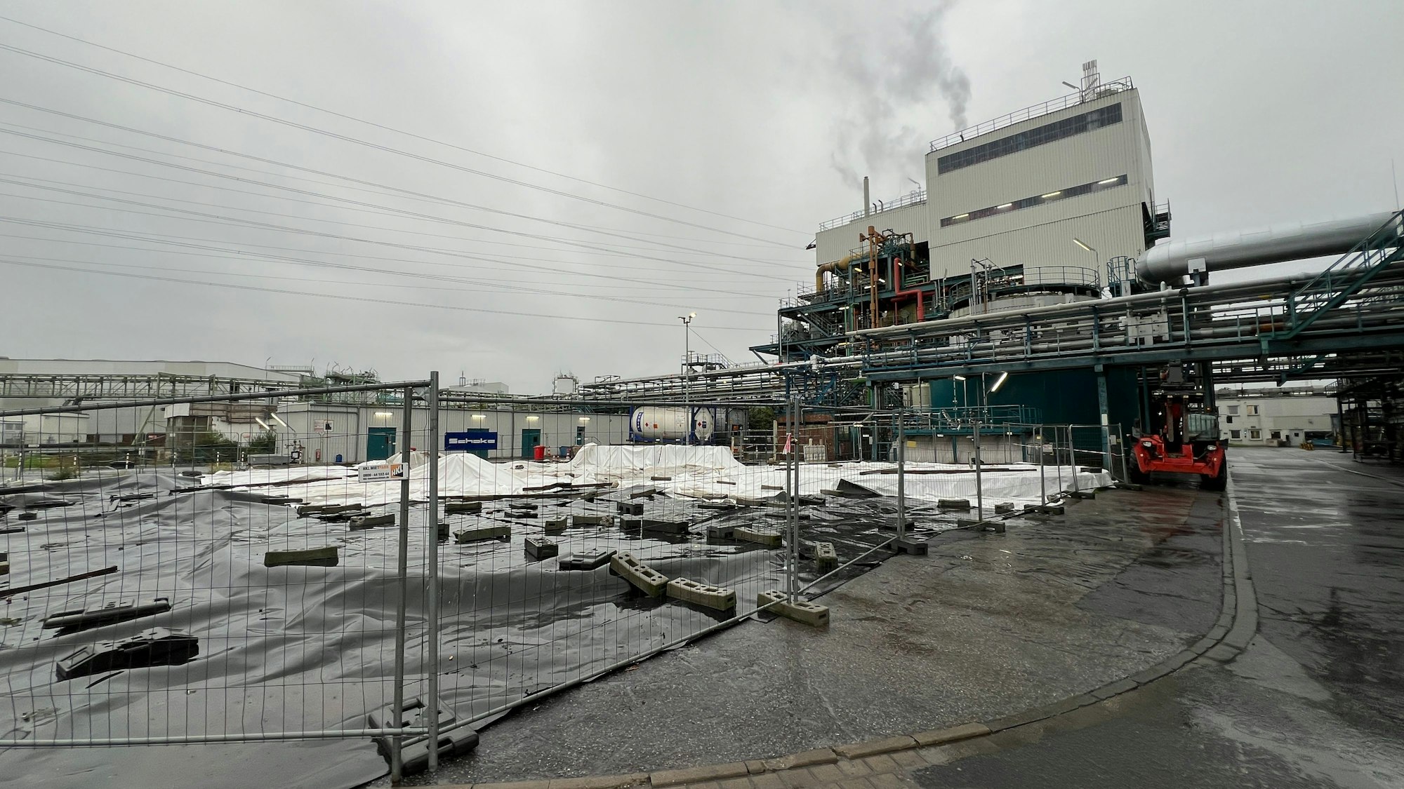 Blick auf das Gelände des Currenta-Entsorgungszentrums in Bürrig