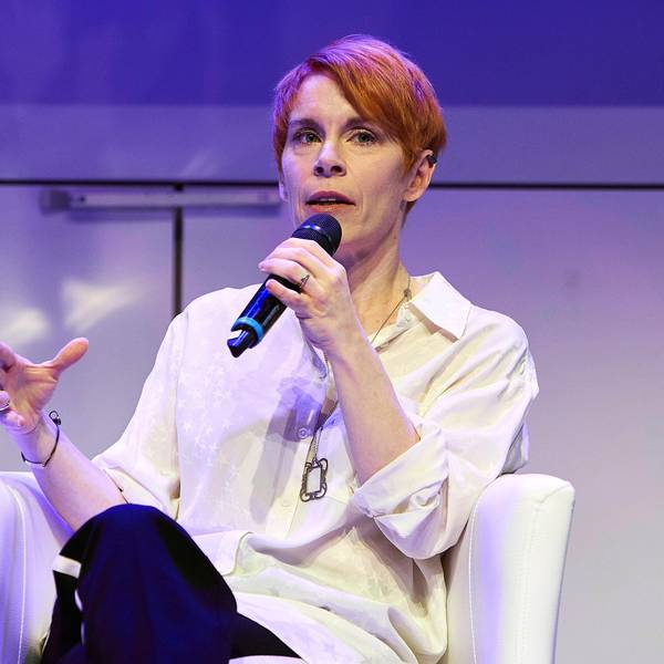 Tana French bei der lit.Cologne 2024 Spezial Veranstaltung Feuerjagd in der Flora Köln. Köln, 13.10.2024 *** Tana French at the lit Cologne 2024 special event Fire Hunt in the Flora Cologne Cologne, 13 10 2024 Foto:xK.xSchulzx/xFuturexImagex french_4018