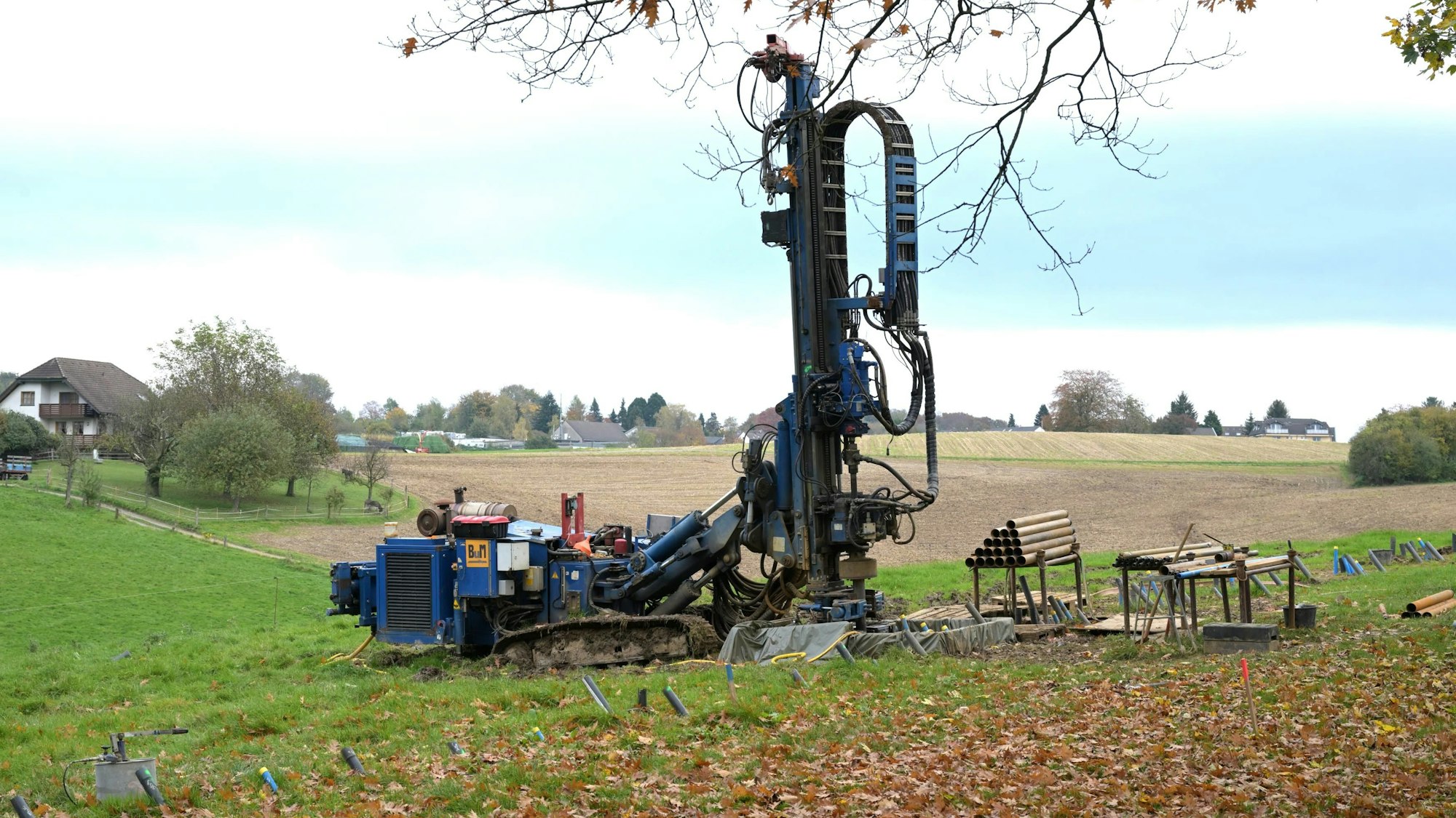 Das Foto zeigt Bohrungen in Grube/Kley