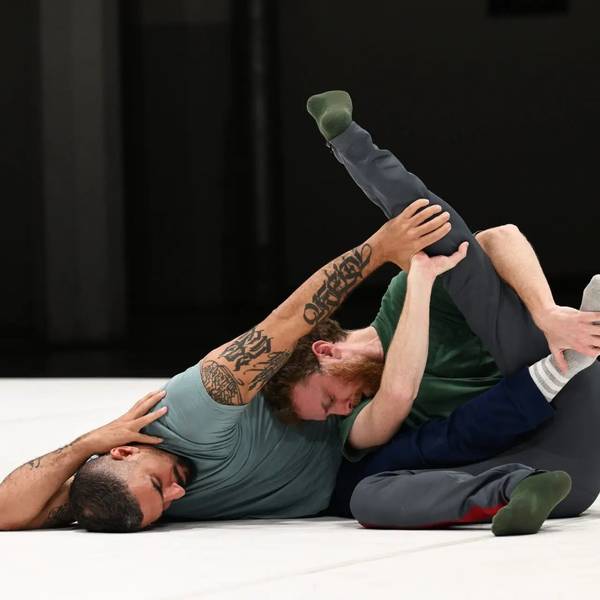 Kuratiert von William Forsythe und Rauf »Rubberlegz« Yasit
Choreografie und Performance Rauf »Rubberlegz« Yasit, Matt Luck, Riley Watts, Brigel Gjoka, Aidan Carberry und Jordan Johnson (Ja Collective)