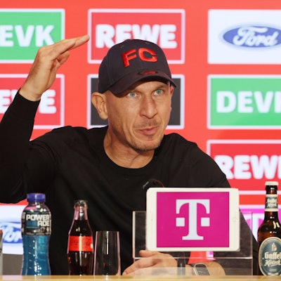 FC-Trainer Gerhard Struber auf der Pressekonferenz nach der Heimpleite gegen den SC Paderborn.