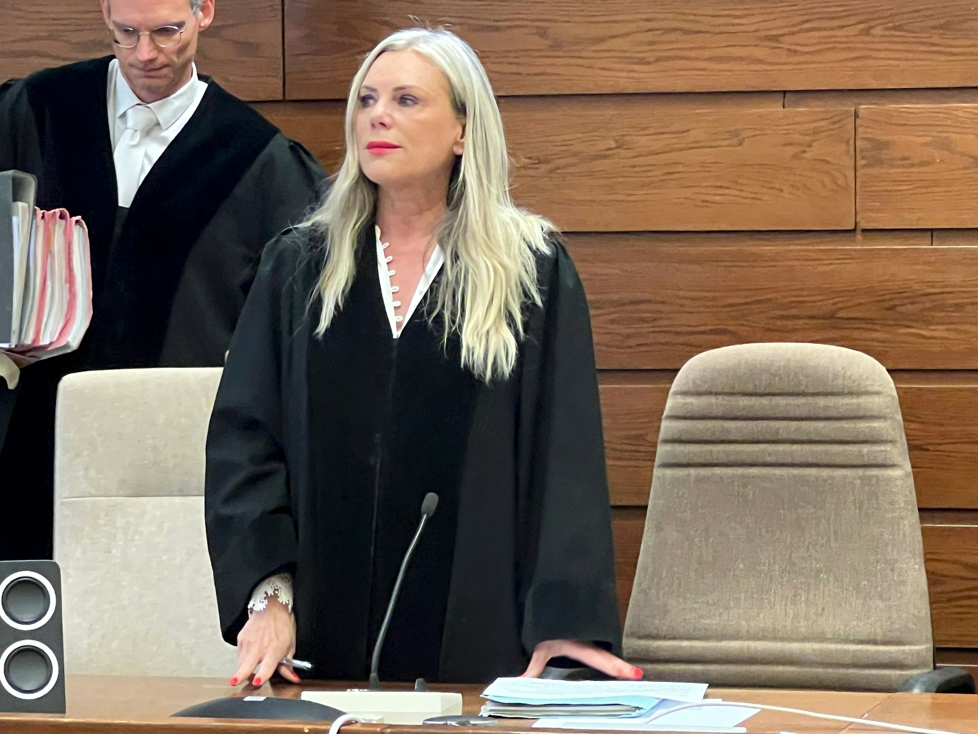 Richterin Sabine Grobecker Landgericht Köln, Prozessauftakt gegen einen mutmaßlichen Messerstecher. Foto: Ralf Krieger
