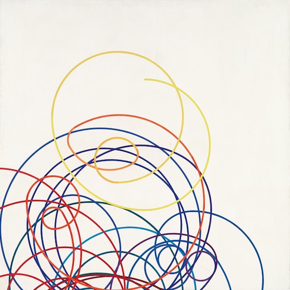 Eine farbige Linie zieht sich in weiten Bögen über eine Leinwand.