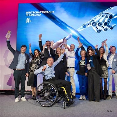 Wirtschaftsnacht Rheinland 202429.10.2024, Köln: WIRTSCHAFTSPREIS RHEINLAND | Gewinner Gruppenbild WiNa Awards