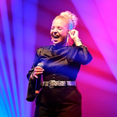 Marina Marx bei einem Live-Auftritt.