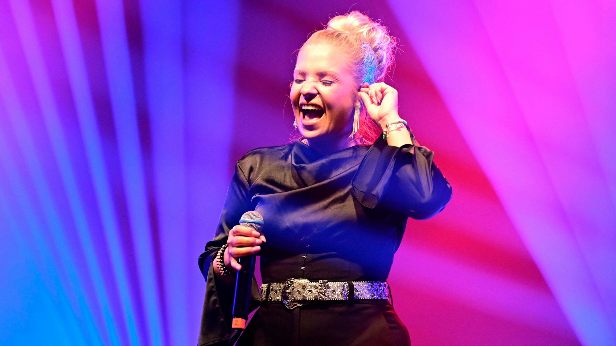 Marina Marx bei einem Live-Auftritt.