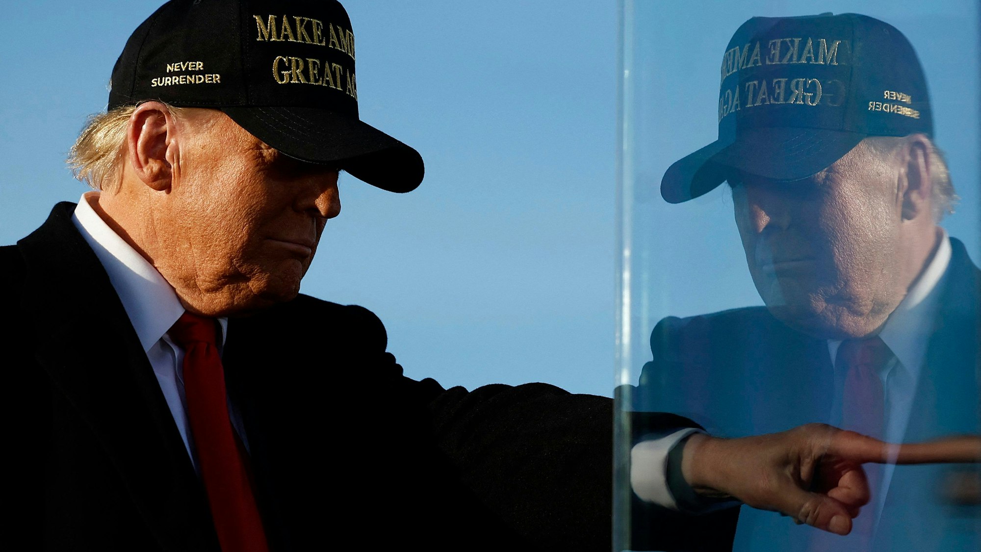 Donald Trump bei seinem Auftritt in North Carolina. Bereitet der Republikaner seine nächste Wahllüge vor?